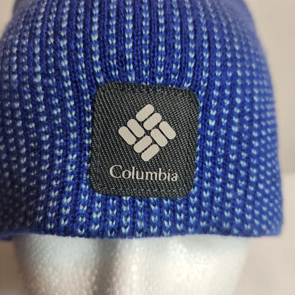 Columbia Reversible Knit Beanie Blue Winter Hat Logo OS Unisex